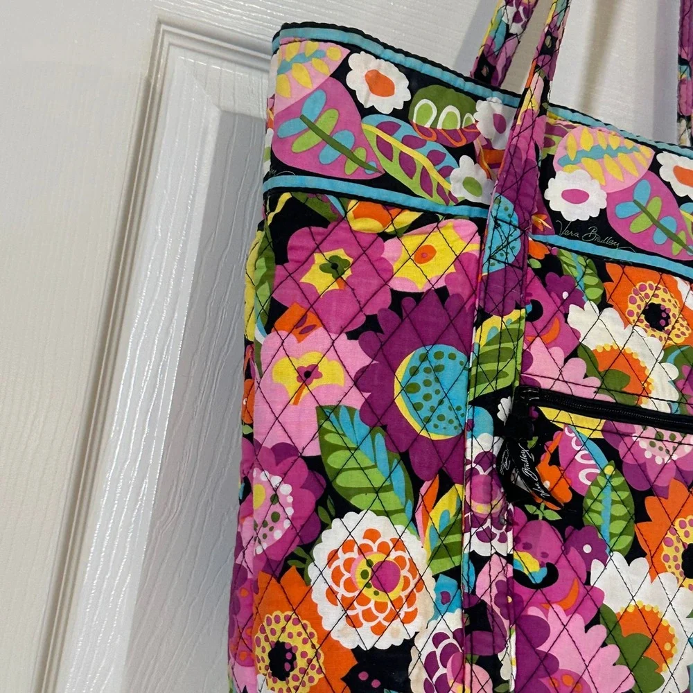 Vera Bradley Tutti Frutti Quilted Floral Vera Tote Bag Large Shoulder Bag